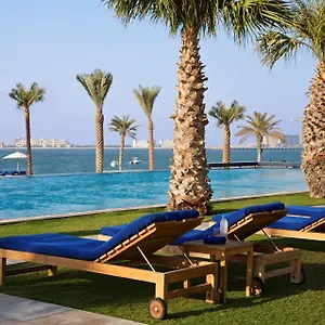 Doubletree By Hilton Jumeirah Resort