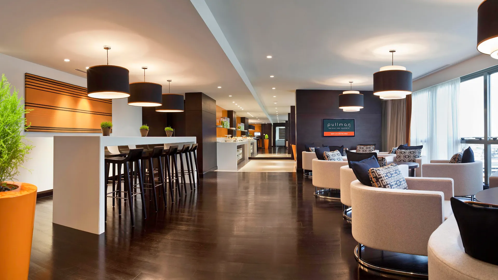 Pullman Dubai Creek City Centre Hotel