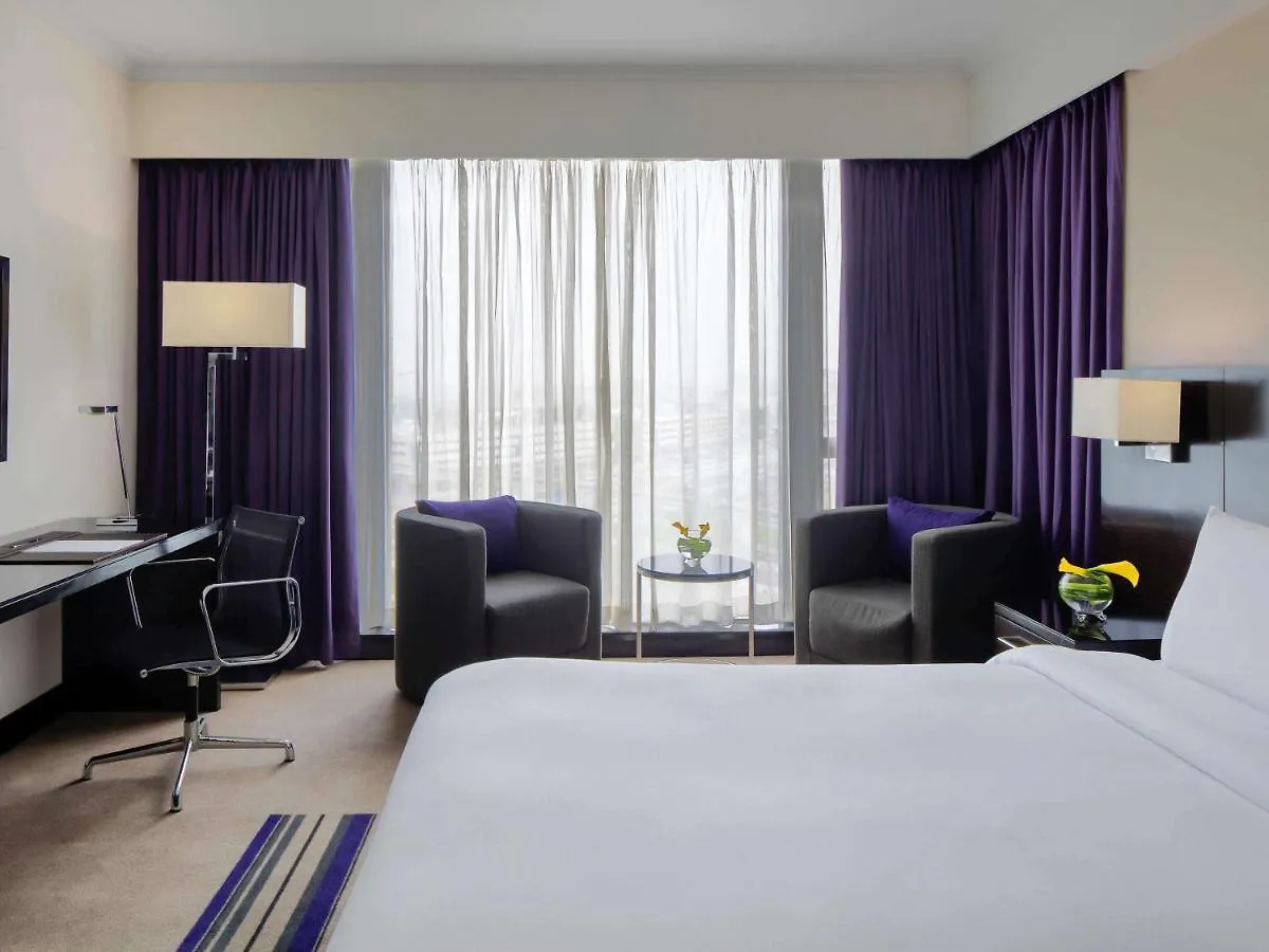 Hotel Pullman Dubai Creek City Centre